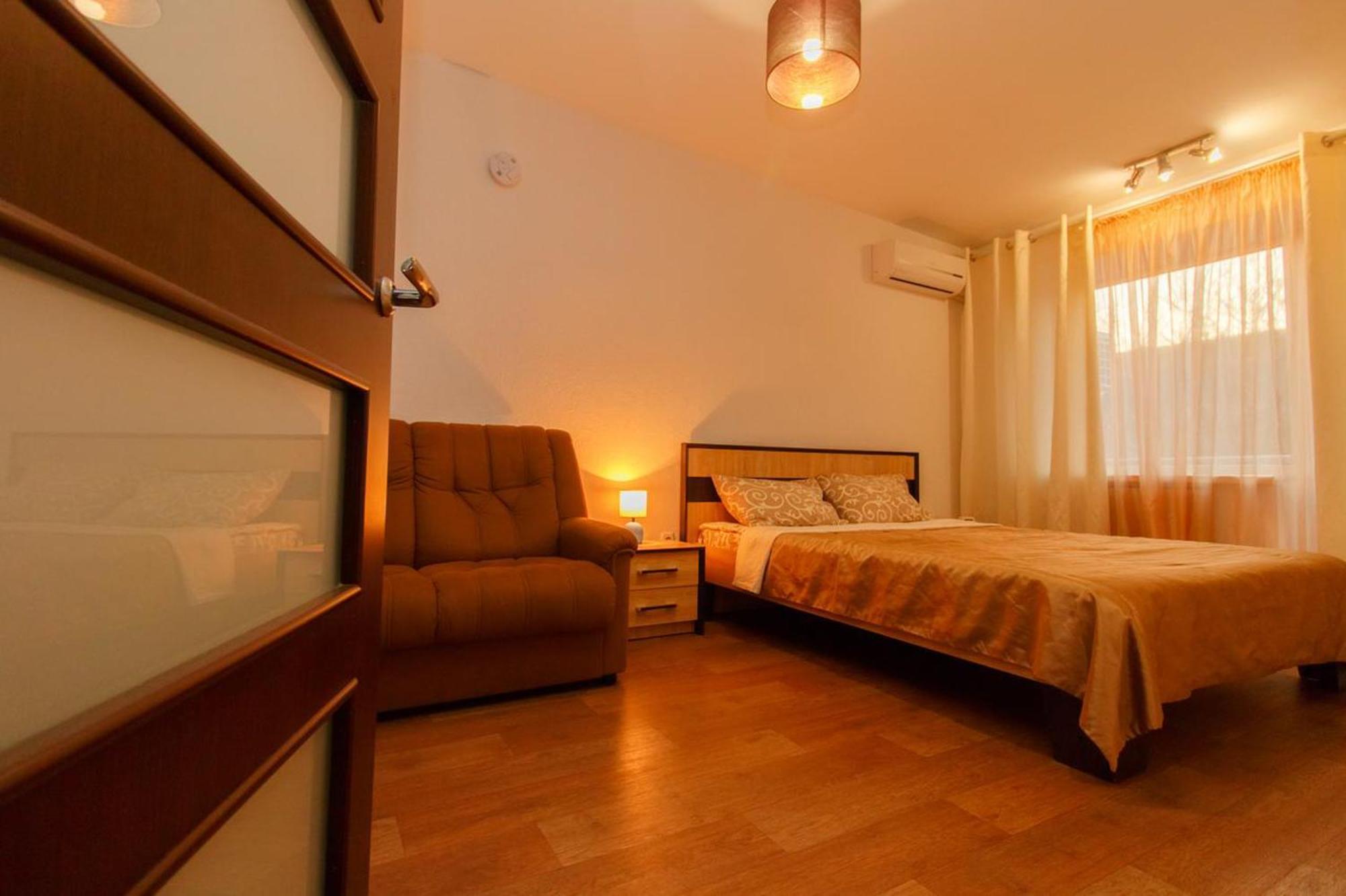 затишна на проспекті соборний 61 Apartment